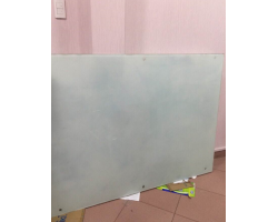 Thanh lý bảng viết kính ốp tường